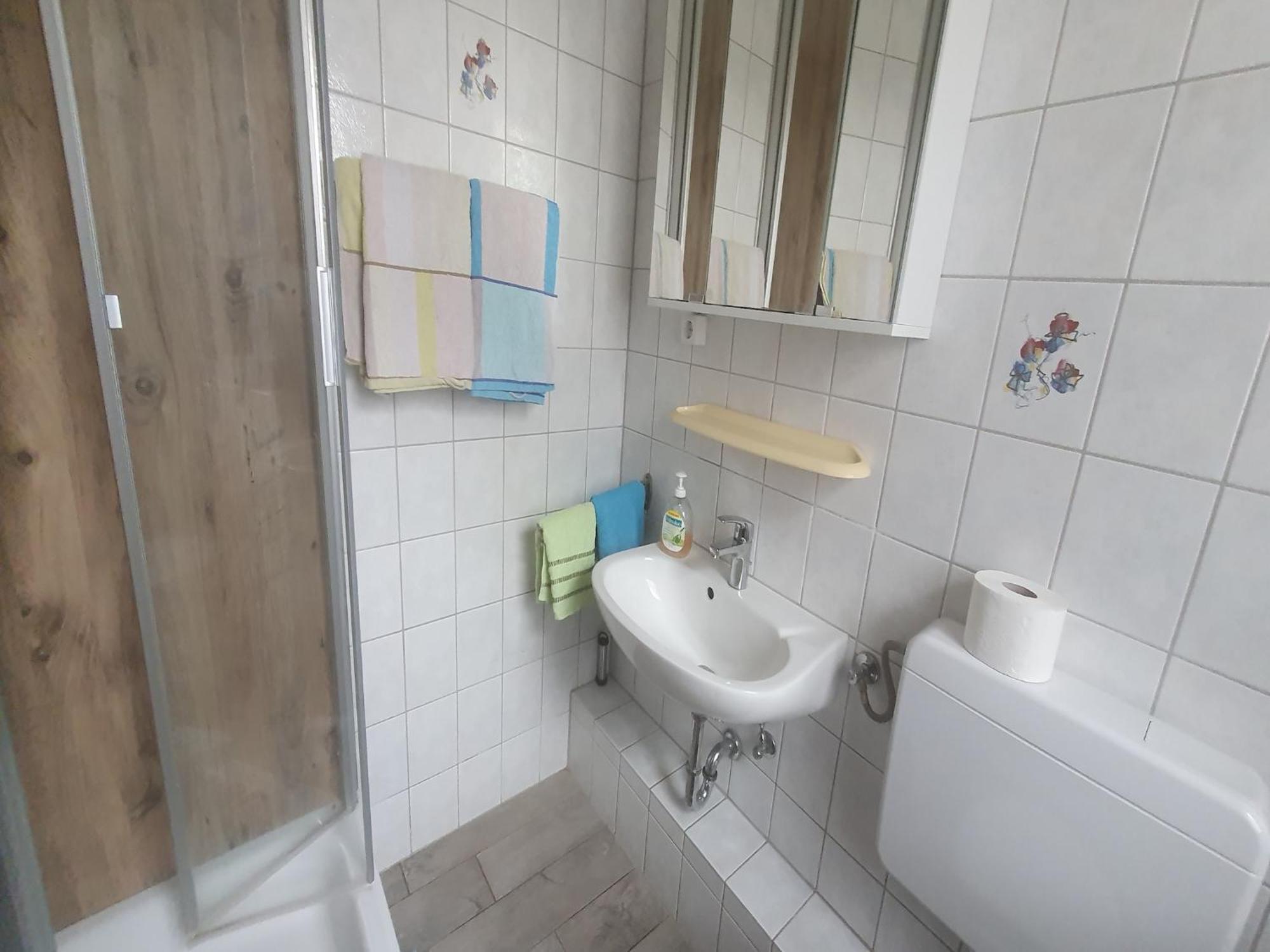 Large Detached Holiday Home In Hesse With Private Garden And Terrace Homberg  Luaran gambar