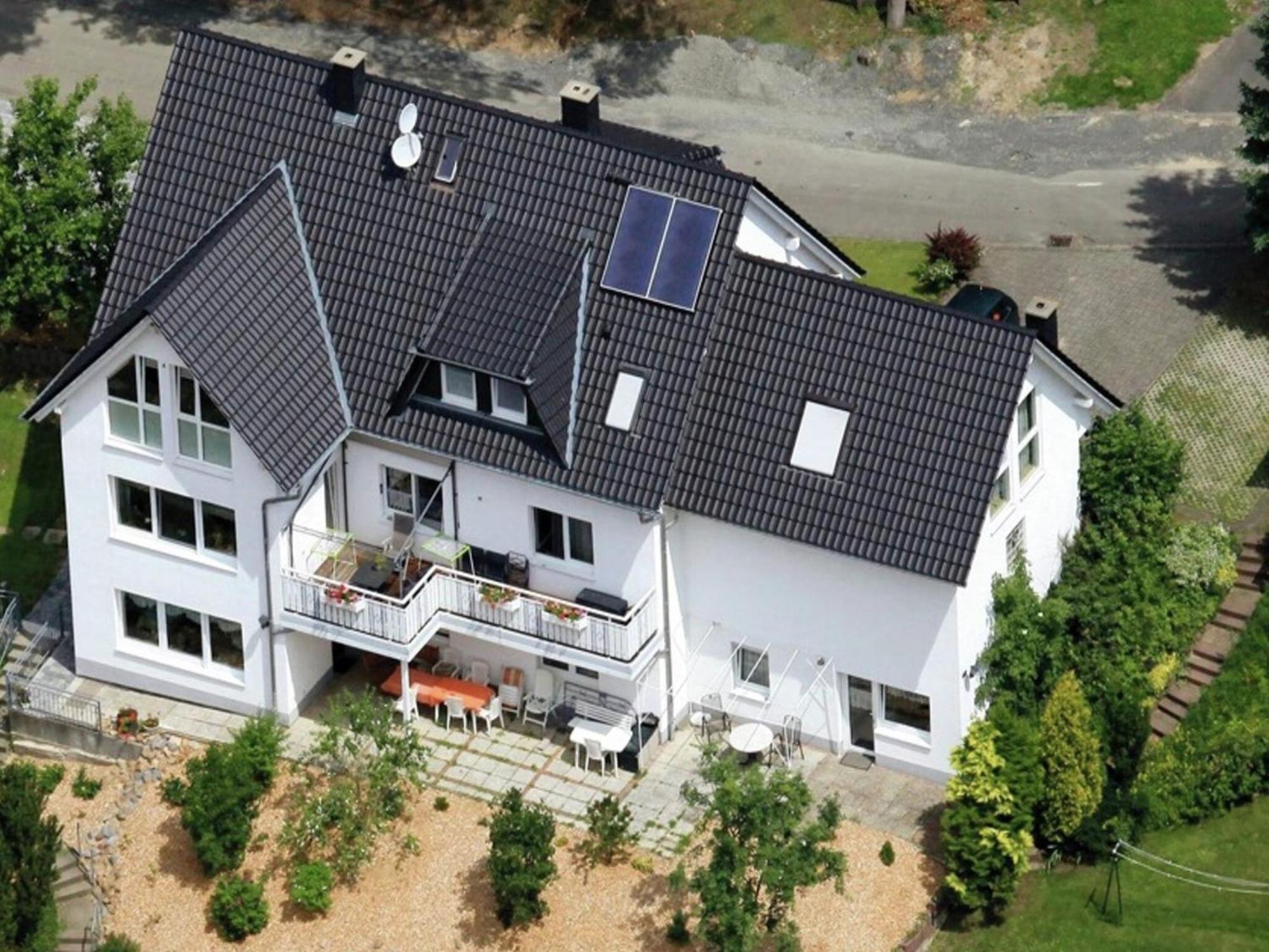 Large Detached Holiday Home In Hesse With Private Garden And Terrace Homberg  Luaran gambar