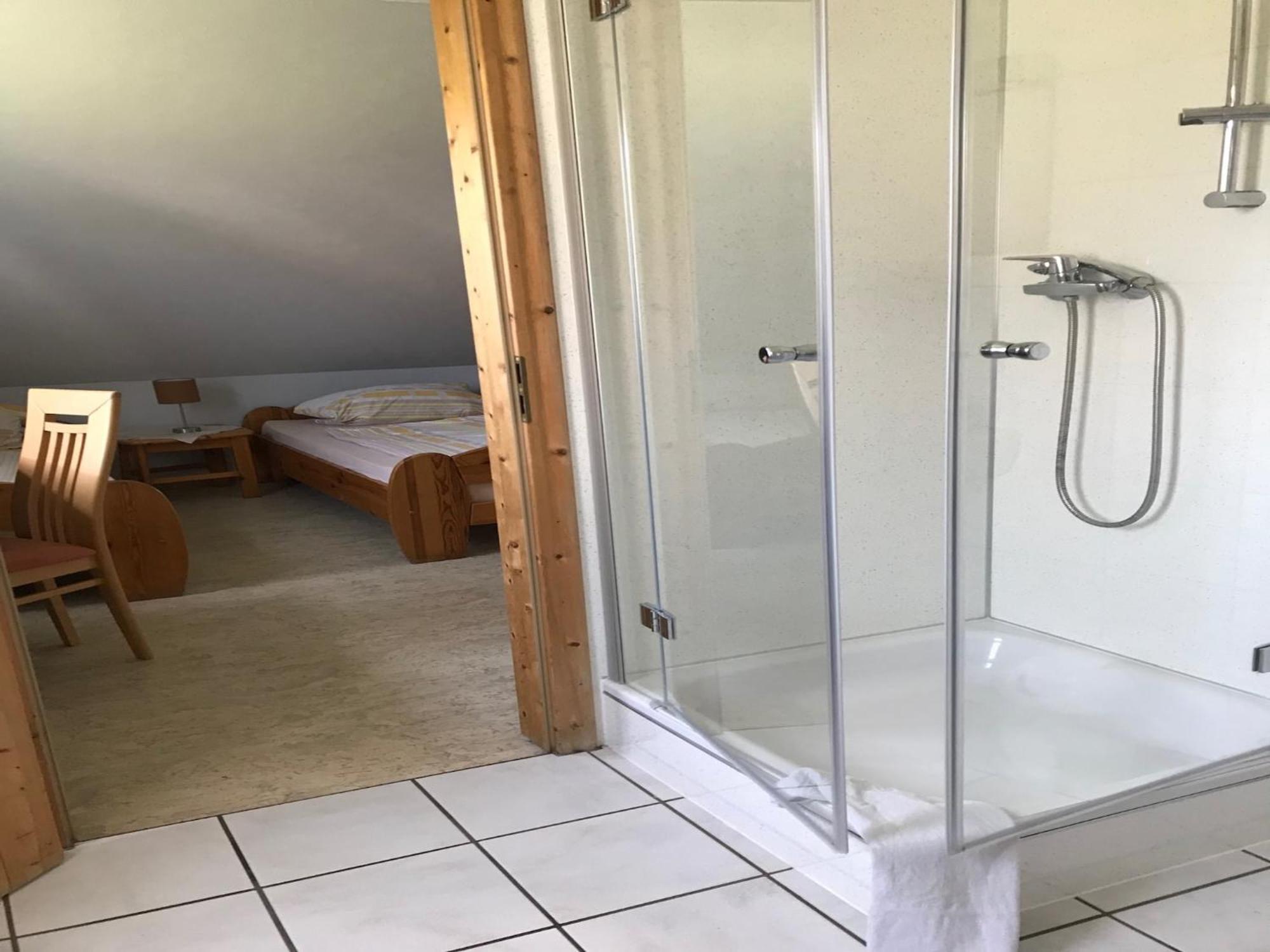 Large Detached Holiday Home In Hesse With Private Garden And Terrace Homberg  Luaran gambar